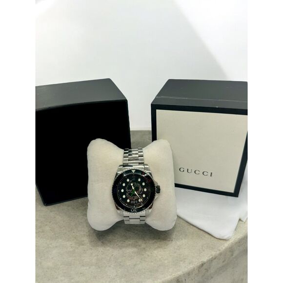 Gucci Dive Mens Watch PreOwned with Box - 45MM Stainless Steel - Picture 1 of 12